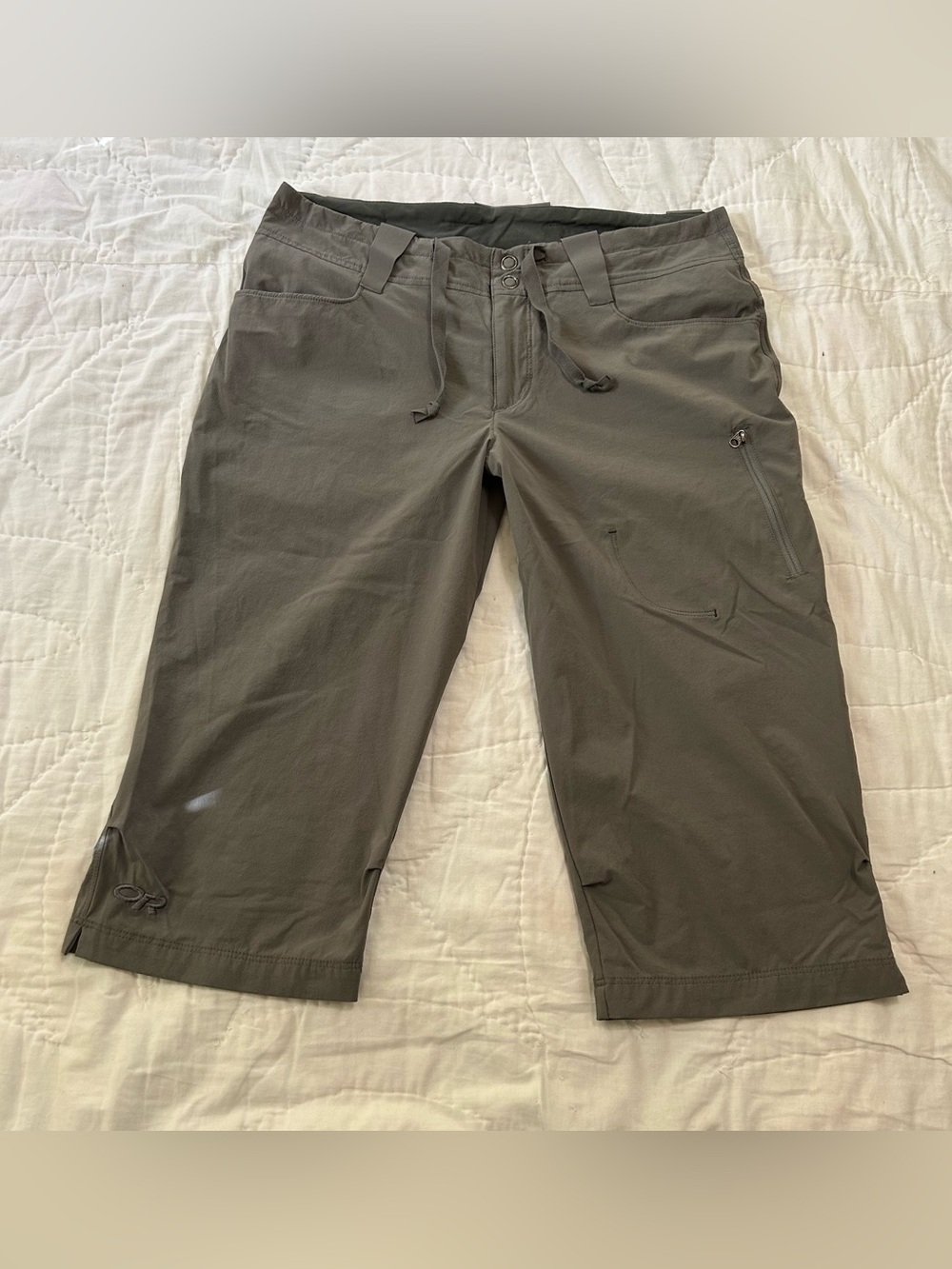 Outdoor research capri hiking pants “ferrosi” gray  womens 6 Gorpcore lightweigh